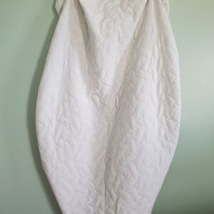 Simmons White Crib Mattress Protector